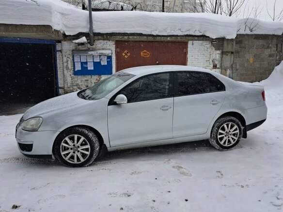 2008 Volkswagen Jetta V, серебристый, 475000 рублей - вид 7