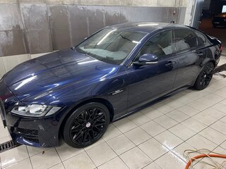 2018 Jaguar XF II, синий, 2800000 рублей, вид 3