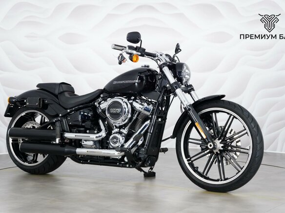 2017 Harley-Davidson Breakout, чёрный, 1599000 рублей - вид 4