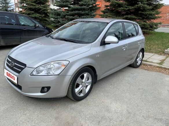 2007 Kia Ceed I, серебристый, 750000 рублей