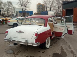 1961 ГАЗ 21 «Волга» 21В, белый, 900000 рублей, вид 5