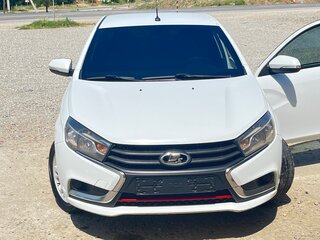 2018 Lada (ВАЗ) Vesta I, белый, 925000 рублей, вид 1