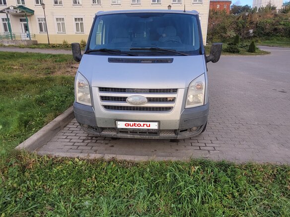2010 Ford Transit, серебристый, 1050000 рублей