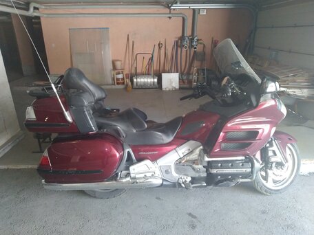 2009 Honda GL 1800 Gold Wing, пурпурный, 759855 рублей, вид 3