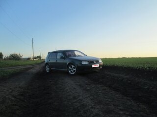1998 Volkswagen Golf IV, зелёный, 270000 рублей, вид 4