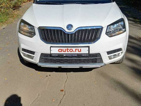 2014 Skoda Yeti I Рестайлинг, белый, 1200000 рублей