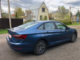 2018 Volkswagen Jetta 8-speed VII, синий, 1600000 рублей, вид 4