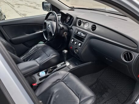 2005 Mitsubishi Outlander I, серый, 750000 рублей, вид 5