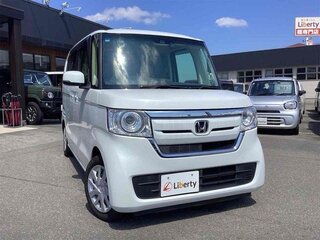 2022 Honda N-BOX II Рестайлинг, белый, 720000 рублей, вид 3