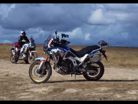 2020 Honda CRF 1000L Africa Twin, белый, 1290000 рублей, вид 1