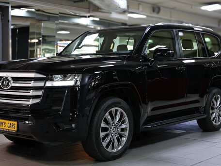2022 Toyota Land Cruiser 300 Series, чёрный, 13900000 рублей, вид 1