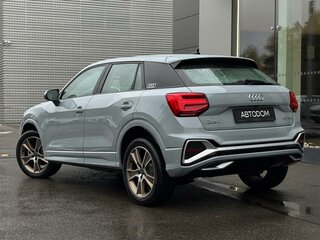 2025 Audi Q2 35 TFSI I Рестайлинг, серый, 4450000 рублей, вид 3