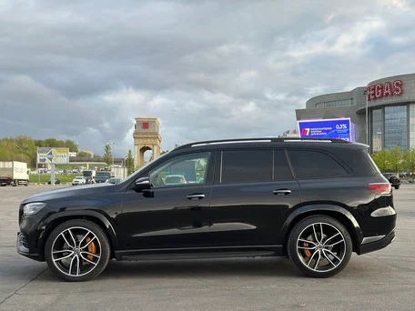 2019 Mercedes-Benz GLS 400 d II (X167), чёрный, 8900000 рублей, вид 4