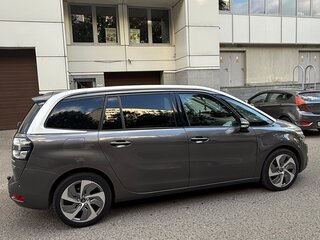 2017 Citroen C4 Picasso Grand II Рестайлинг, серый, 1650000 рублей, вид 4