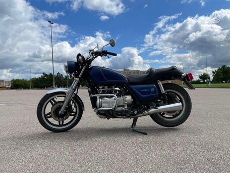 1982 Honda GL 1100 Gold Wing, синий, 310000 рублей, вид 4