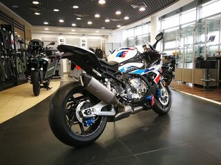 2021 BMW M 1000 RR, белый, 3490000 рублей, вид 3