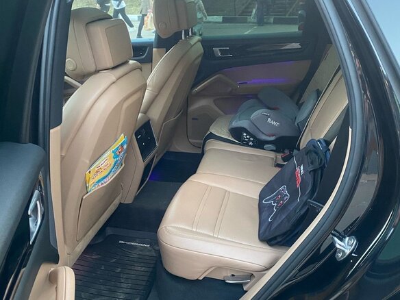 2019 Porsche Cayenne III, чёрный, 6050000 рублей - вид 14