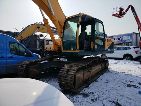2018 Hyundai R300LC, жёлтый, 8300000 рублей, вид 1