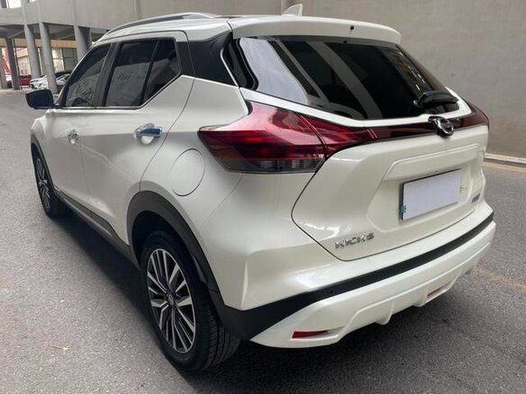 2022 Nissan Kicks I Рестайлинг, белый, 1745000 рублей - вид 5