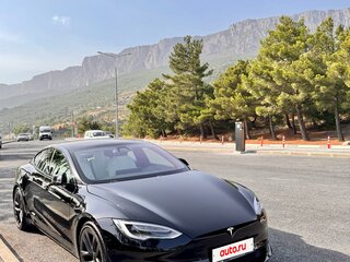 2021 Tesla Model S Plaid I Рестайлинг 2, чёрный, 7700000 рублей, вид 2