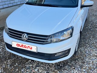 2016 Volkswagen Polo V Рестайлинг, белый, 1350000 рублей, вид 3