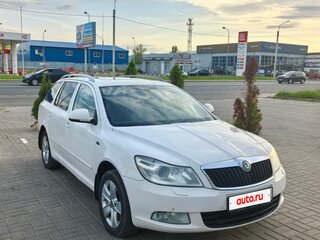 2012 Skoda Octavia II (A5) Рестайлинг, белый, 822000 рублей, вид 1