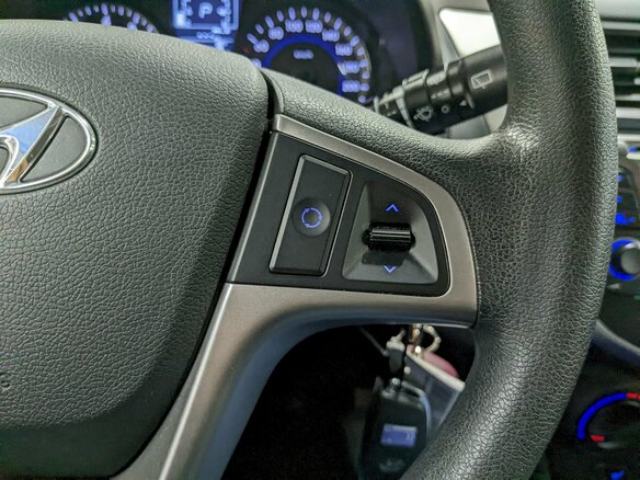 2015 Hyundai Solaris I Рестайлинг, чёрный - вид 26