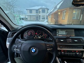 2011 BMW 5 серии 535i xDrive VI (F10/F11/F07), серый, 1900000 рублей, вид 4