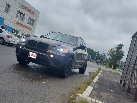 2012 BMW X5 35i II (E70) Рестайлинг, коричневый, 2200000 рублей - вид 9