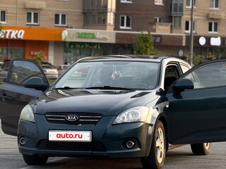 2009 Kia Ceed I, зелёный, 580000 рублей, вид 3