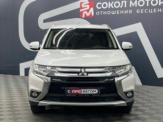 2016 Mitsubishi Outlander III Рестайлинг 2, белый, 1789900 рублей, вид 2