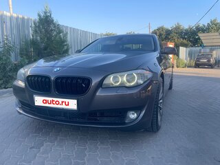 2011 BMW 5 серии 528i VI (F10/F11/F07), коричневый, 1350000 рублей, вид 1