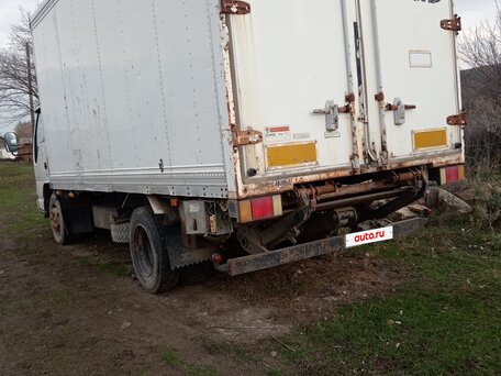 2001 Isuzu Elf (N-series), белый, 1000000 рублей, вид 4