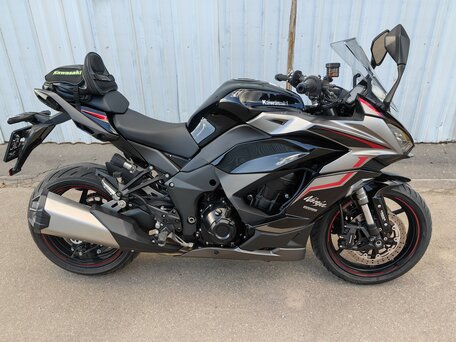 2024 Kawasaki Ninja 1000 SX, чёрный, 1400000 рублей, вид 4