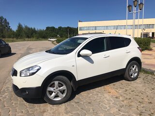2013 Nissan Qashqai I Рестайлинг, белый, 1280000 рублей, вид 2