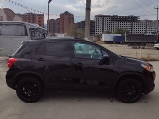 2020 Chevrolet Trax I Рестайлинг, чёрный, 1800000 рублей, вид 3