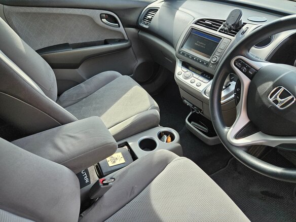 2010 Honda Stream II Рестайлинг, серый, 1200000 рублей - вид 18