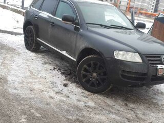 2006 Volkswagen Touareg I, чёрный, 800000 рублей, вид 4