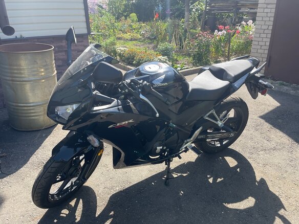 2015 Honda CBR 300R, чёрный, 313000 рублей - вид 17