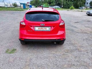 2012 Ford Focus III, красный, 750000 рублей, вид 4