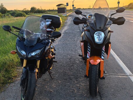 2008 Yamaha FZ1, синий, 550000 рублей, вид 4