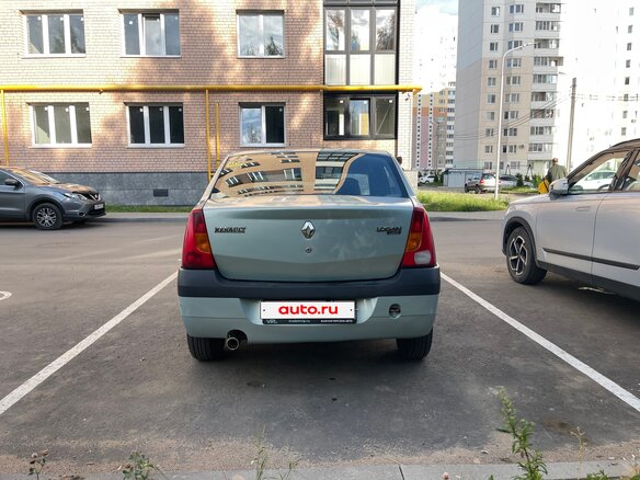 2005 Renault Logan I, зелёный - вид 5