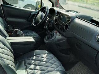 2013 Peugeot Partner II Рестайлинг, белый, 530000 рублей, вид 4