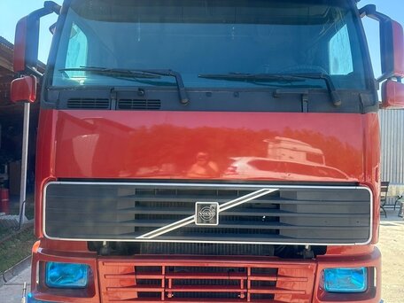 1998 Volvo FH, красный, 2799999 рублей, вид 3