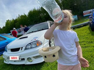 1997 Toyota Caldina II, белый, 650000 рублей, вид 3