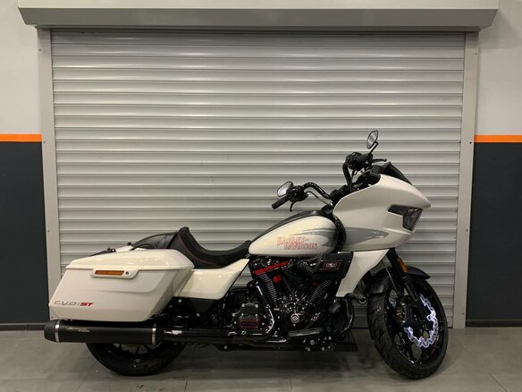 2024 Harley-Davidson CVO Road Glide ST, белый, 5800000 рублей - вид 8