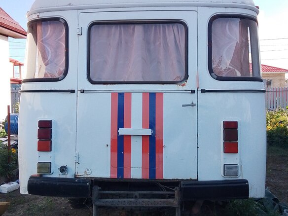 1993 КАвЗ 3976, белый, 200000 рублей