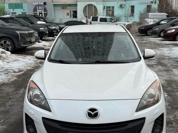 2011 Mazda 3 II (BL) Рестайлинг, белый