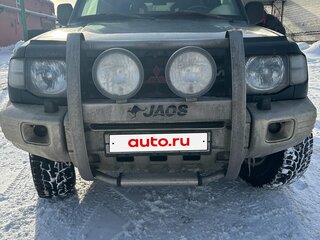 1998 Mitsubishi Pajero II Рестайлинг, зелёный, 1300000 рублей, вид 2