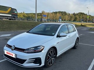 2020 Volkswagen Golf GTI VII Рестайлинг, белый, 2500000 рублей, вид 1